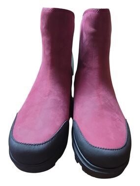 BOGS | NWT Cranberry Holly Zip Leather Winter Waterproof Boots - Cranberry | 9